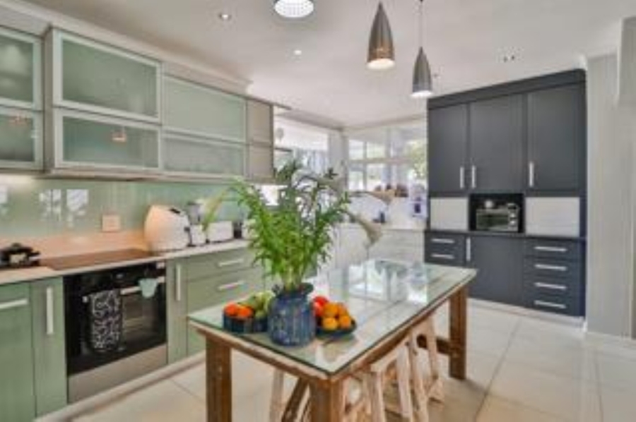 5 Bedroom Property for Sale in Van Riebeeckstrand Western Cape